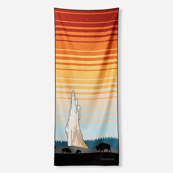 Nomadix Beach Towel Yellowstone - Picture 1 of 5
